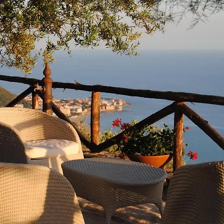 Casa di campagna Casale Santa Rosalia