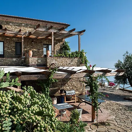 Casa di campagna Casale Santa Rosalia