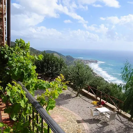 Casale Santa Rosalia Charme And Country house *